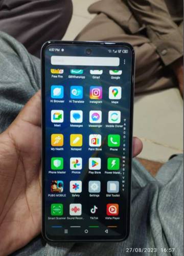 yeh mobile 8 mahine use hai Baki yah bilkul theek hai 