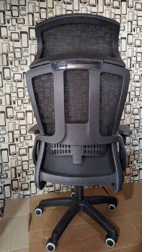 Chairs available for different design 