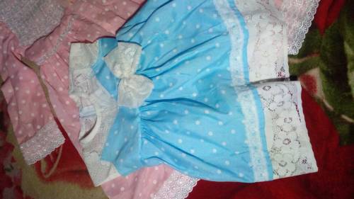 Handmade Branded clothes babies dress/frocks