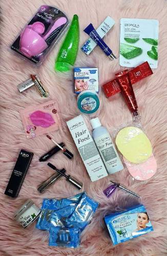 cosmetics items deel
