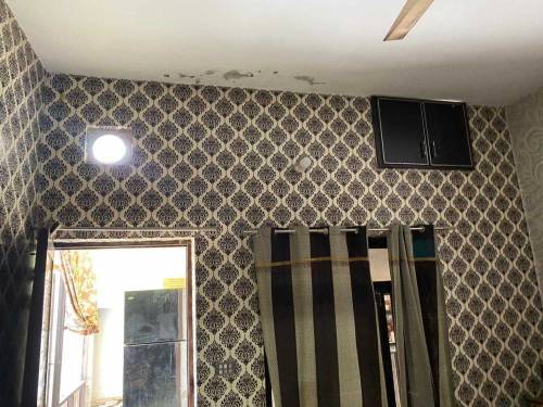 5 marla good condition house