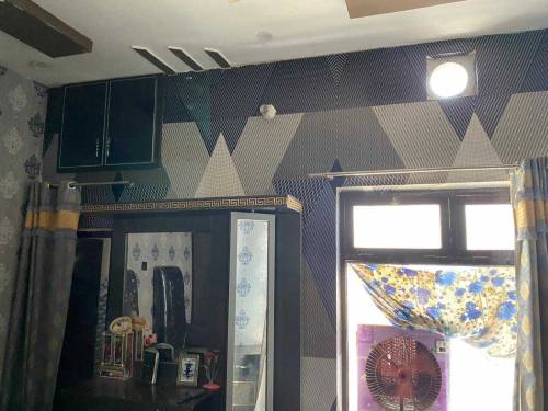5 marla good condition house