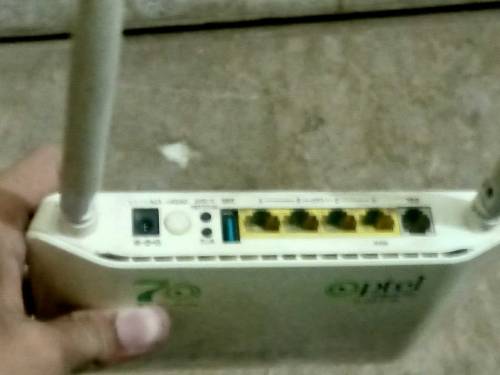 ptcl WiFi router used 