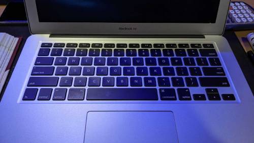 Apple MacBook 