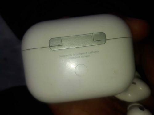 airpodspro assmbled in California of japan 