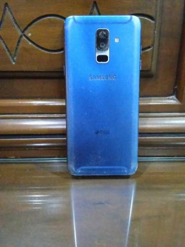 4-64gb good condition phone without any fault with box A to Z original