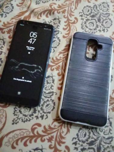 4-64gb good condition phone without any fault with box A to Z original