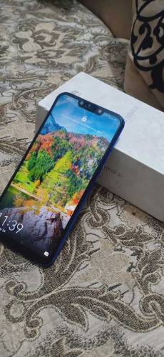 Huawei nova 3i
