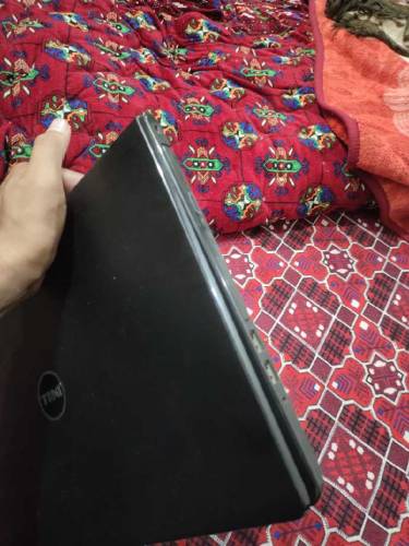Dell core i3 5th generation, 256 ssd installed laptop❤️💻