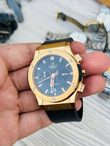 Hublot watch available in Luxury wrist watches 