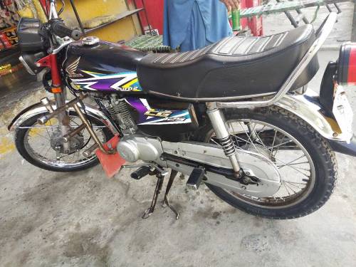 Honda cg 125 model 2019 good condition 