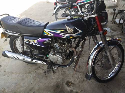 Honda cg 125 model 2019 good condition 