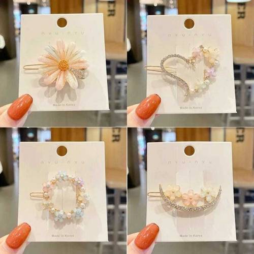 hair pins in 4 different cards