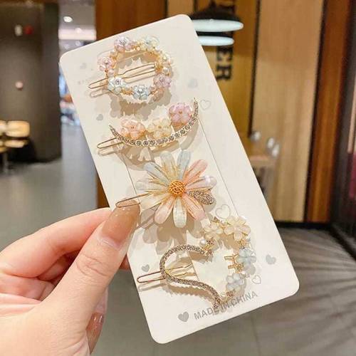 hair pins in 4 different cards