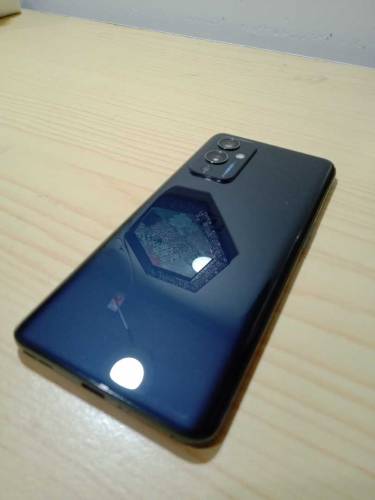 One Plus 9 5g 12/256 gb