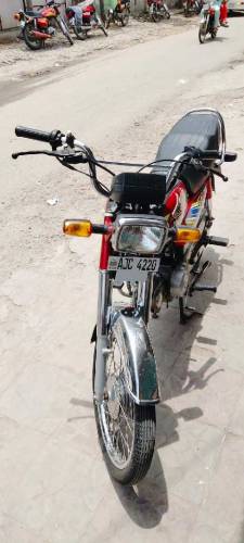 Honda CD 70