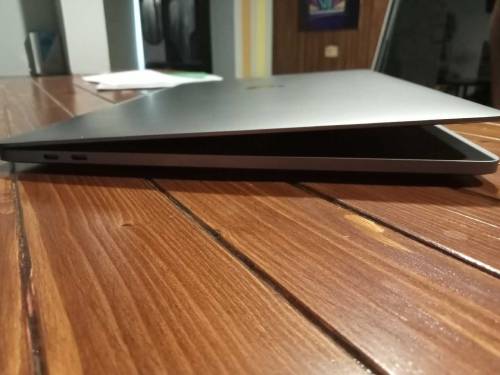 macbook pro late 2019