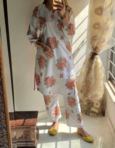 2 Pcs Women's Stitched Linen Printed Shirt And Trouser
