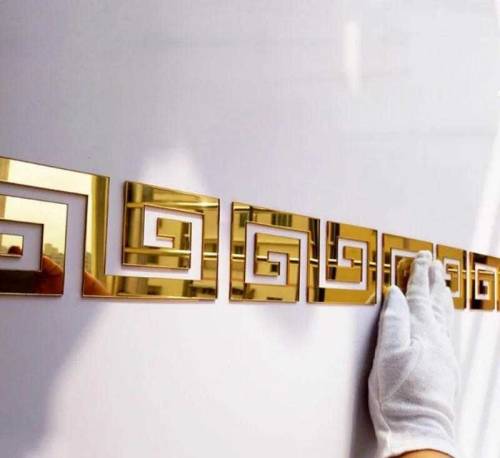 golden wall mirror, 6 pices