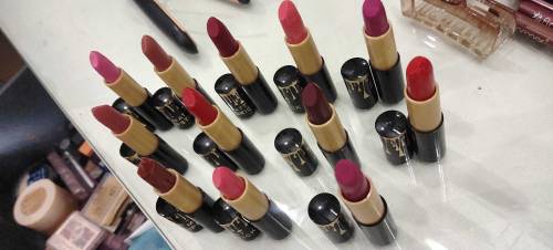 Long lasting lipstick 💄💄💄💄💄💋💄