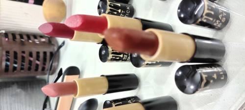 Long lasting lipstick 💄💄💄💄💄💋💄