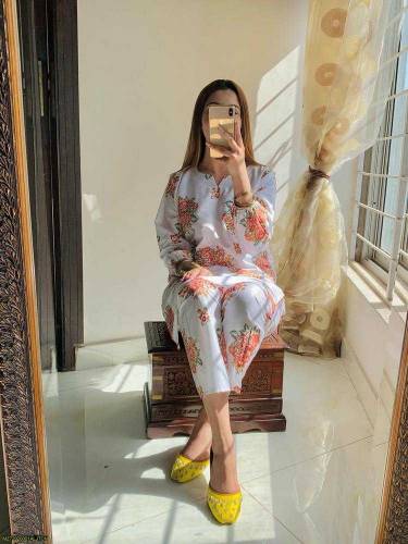 •  Gender: Women's•  Fabric: Linen•  Shirt - Pattern: Printed•  Trouse