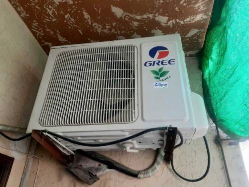 Gree Inverter AC. 1 Ton