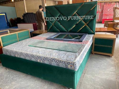 Bed, bed set, poshish bed, bedroom set, king size beds, modern beds