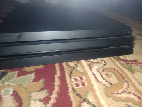 PS4 pro 1TB perfect condition