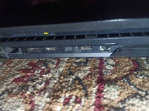 PS4 pro 1TB perfect condition