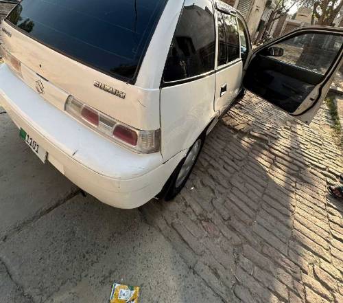 Suzuki Cultus 2004 Model