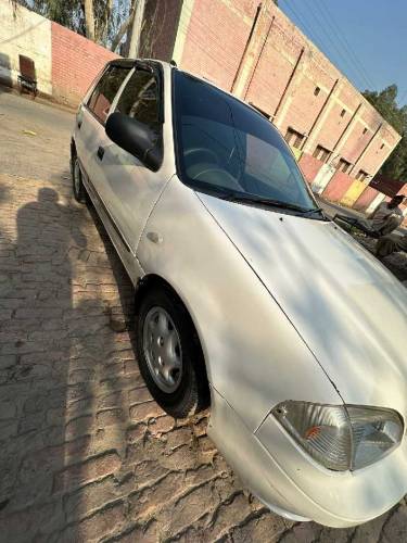 Suzuki Cultus 2004 Model