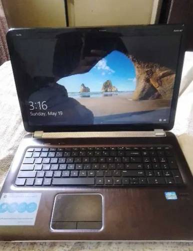 HP PAVILION ENTERTAINMENT PC 