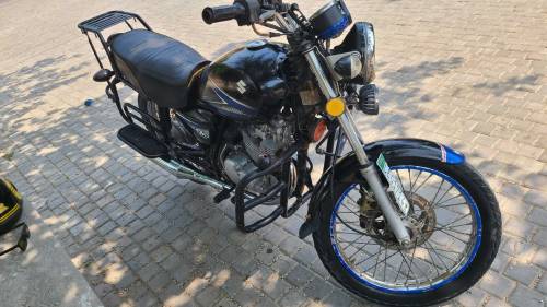 suzuki gs 150