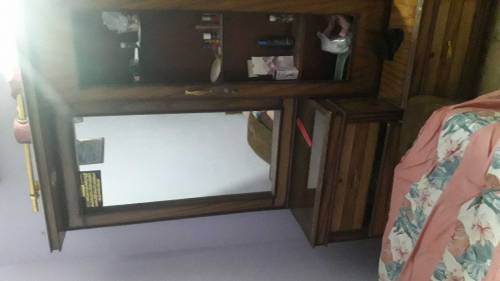 dressing table 
