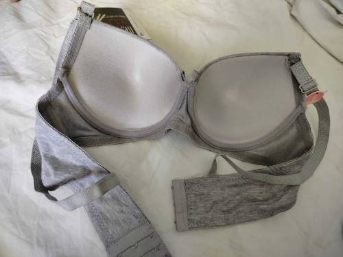 Padded Bra Best For All Typ of Women gym,youga, walking & Party wear 