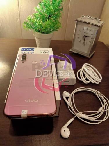 Vivo y17 8/256 with box and charger 
