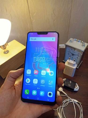 vivo y85 with charger 