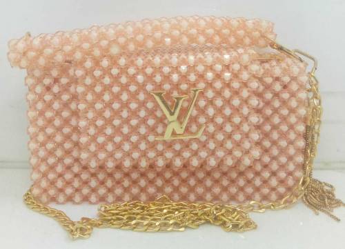 Fancy clutch 