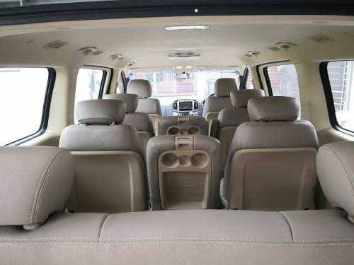 Rent a car,11 seater Hyundai Grand Starex with driver per day rent 10k