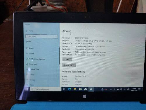 MICROSOFT SURFACE   WINDO 8 PRO