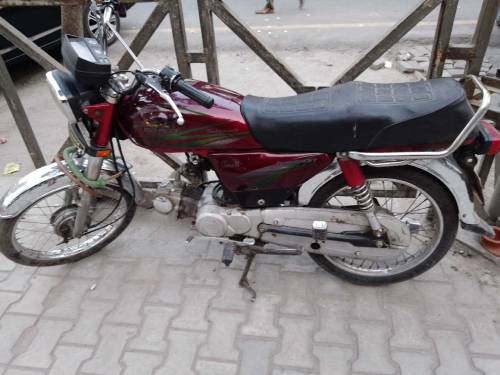 Road price documents sab ha All ok  2015 model 03184803031 