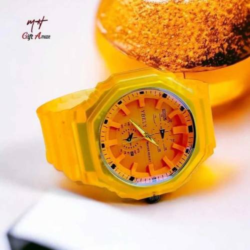 Analogue rubber strap watch 