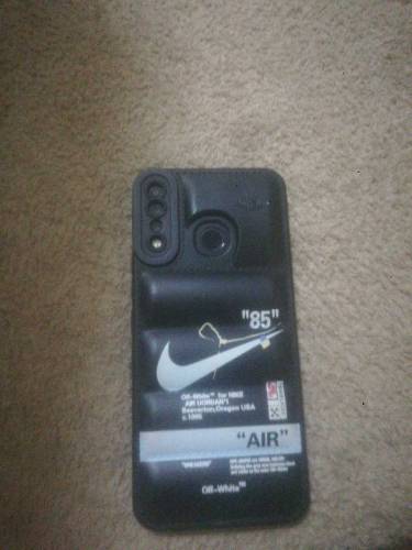 Tecno spark 4
