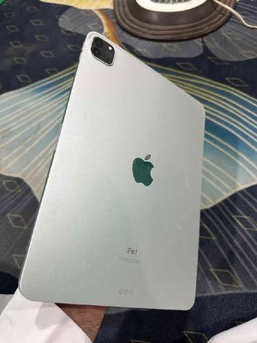 ipad pro 11 inch M1 256 gb 3rd gen