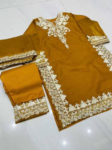 Organza  *3pc* Sizes : Medium & LargeType : Heavy Embroidery 3pc Stuff