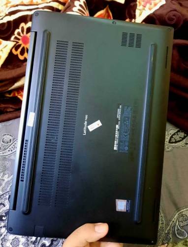 Dell Latitude 7490 8gb ram 256gn ssf