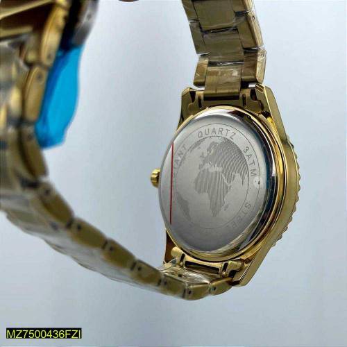 Men's watch available for different design 