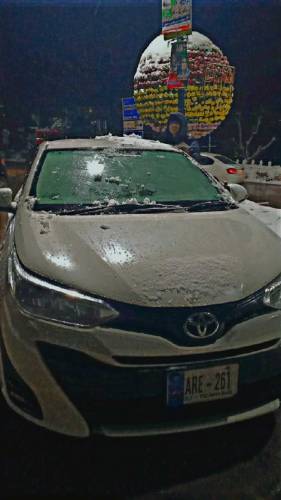 toyota yaris Gli for urgent sale
