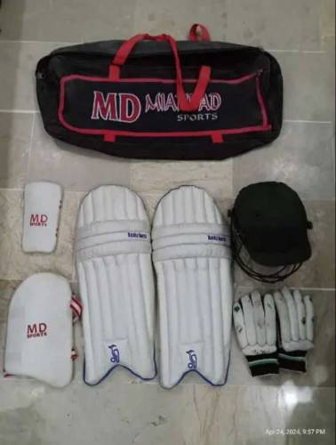 Hard Ball cricket Kit